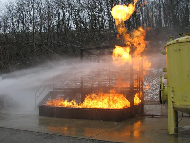 Flange/pan fire